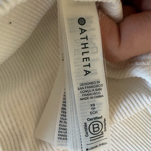 Athleta White Ribbed Collared Top - Picture 3 of 3